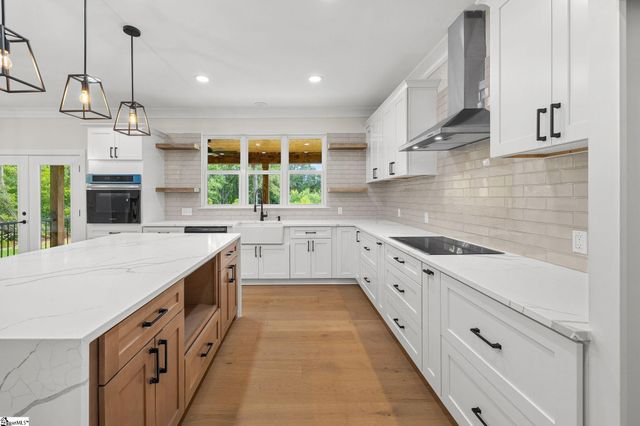25 Stallings Road, Greenville, SC 29611