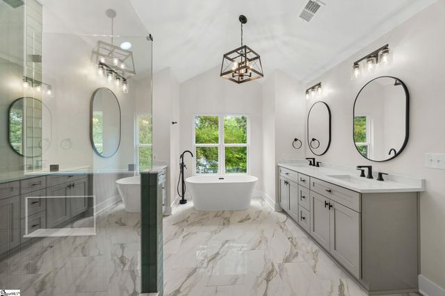 25 Stallings Road, Greenville, SC 29611