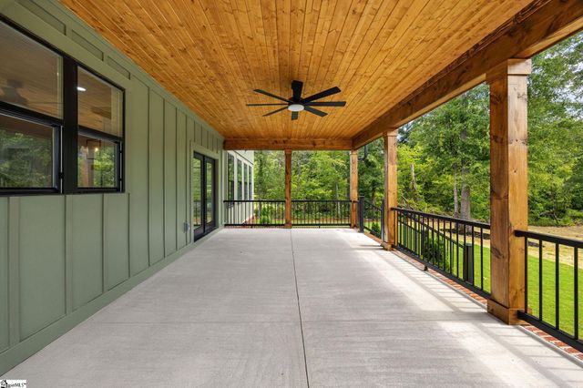 25 Stallings Road, Greenville, SC 29611