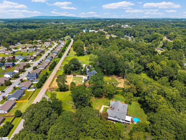 25 Stallings Road, Greenville, SC 29611