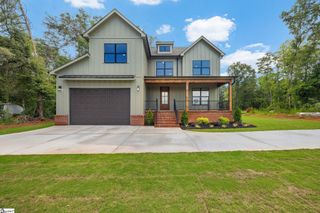 25 Stallings Road, Greenville, SC 29611
