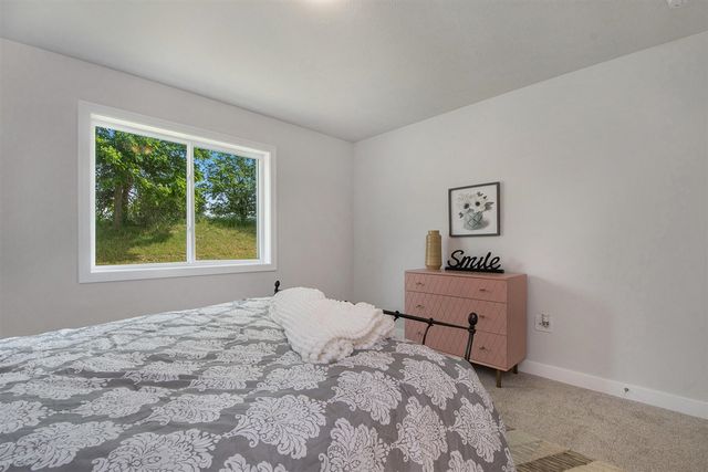 4294 Highpoint Drive 103, Wayland, MI 49348