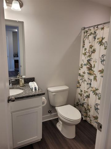 4294 Highpoint Drive 103, Wayland, MI 49348