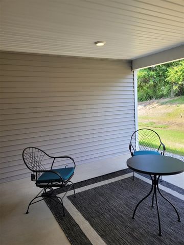 4294 Highpoint Drive 103, Wayland, MI 49348