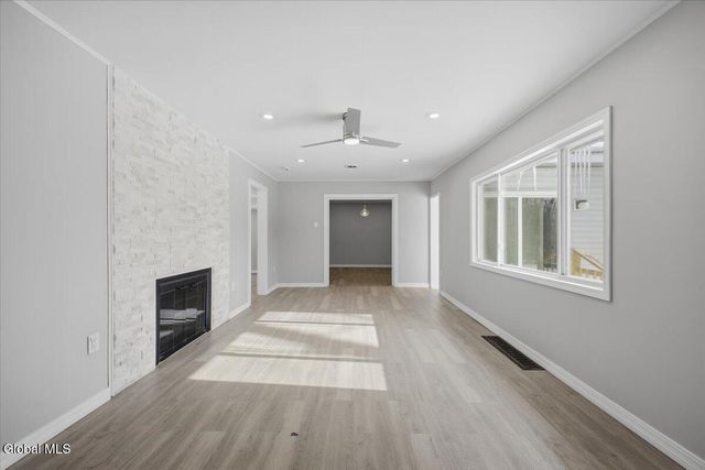 12 Laurel Road, Moreau, NY 12828