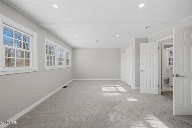 12 Laurel Road, Moreau, NY 12828