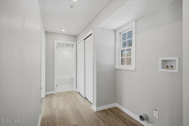 12 Laurel Road, Moreau, NY 12828