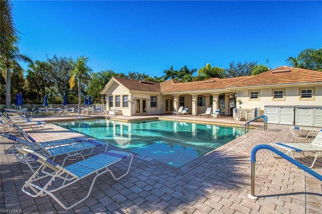 3050 Meandering WAY 201, Fort Myers, FL 33905