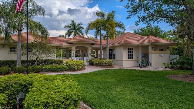 3050 Meandering WAY 201, Fort Myers, FL 33905