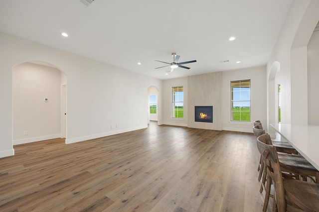594 Sedalia Road, Van Alstyne, TX 75495