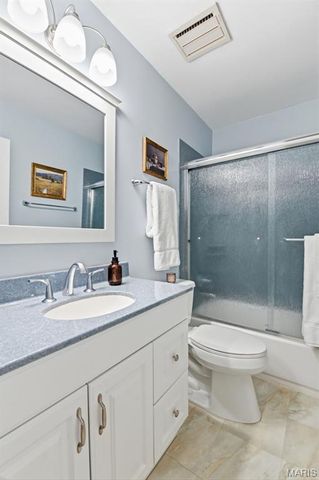 2350 Charlemagne Drive, Maryland Heights, MO 63043