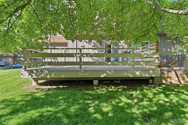 2350 Charlemagne Drive, Maryland Heights, MO 63043