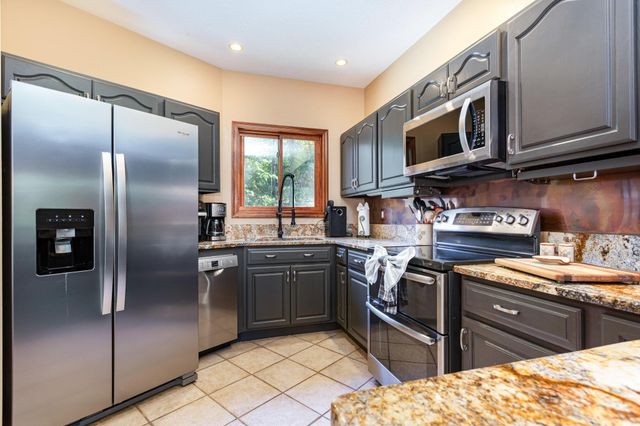 201 Apache Lane, Hide A Way Hills, OH 43107