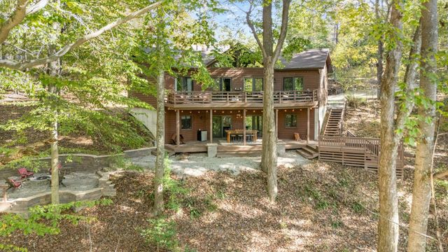 201 Apache Lane, Hide A Way Hills, OH 43107