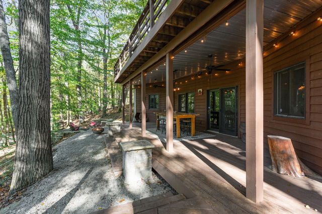 201 Apache Lane, Hide A Way Hills, OH 43107