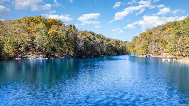 201 Apache Lane, Hide A Way Hills, OH 43107