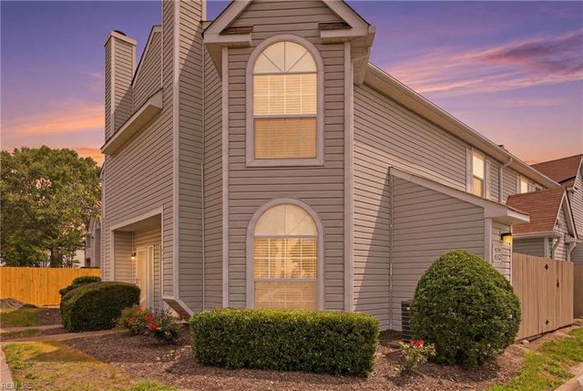 4630 Georgetown PL, Virginia Beach, VA 23455
