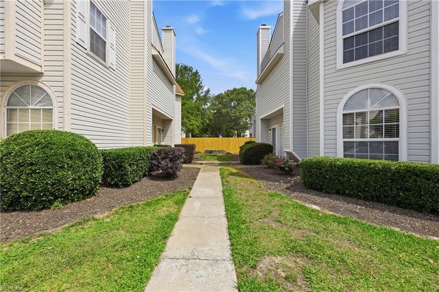 4630 Georgetown PL, Virginia Beach, VA 23455