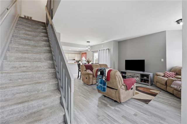 4630 Georgetown PL, Virginia Beach, VA 23455