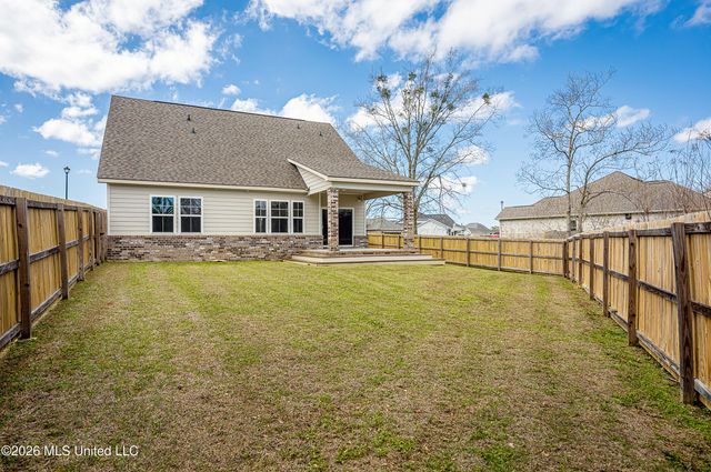 10545 W Landon Green Circle, Gulfport, MS 39503