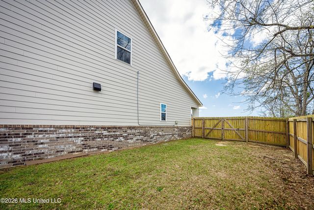 10545 W Landon Green Circle, Gulfport, MS 39503