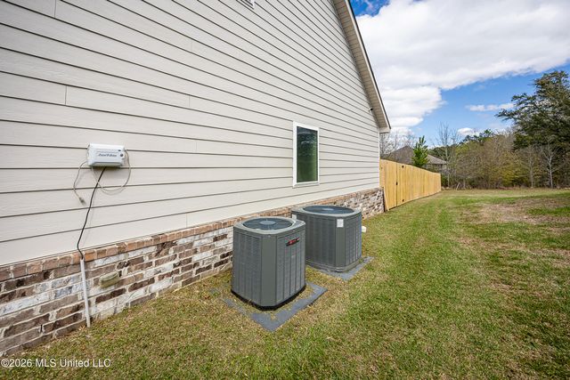 10545 W Landon Green Circle, Gulfport, MS 39503