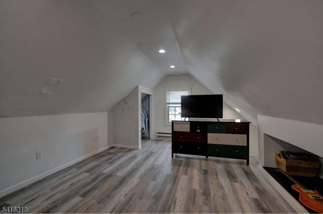 6 Woodlawn Ter, Randolph Twp., NJ 07869