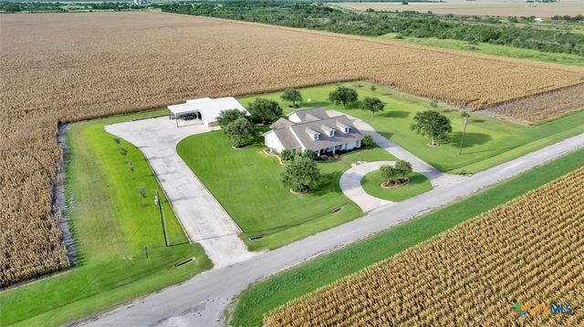 444 County Road 237, Ganado, TX 77962