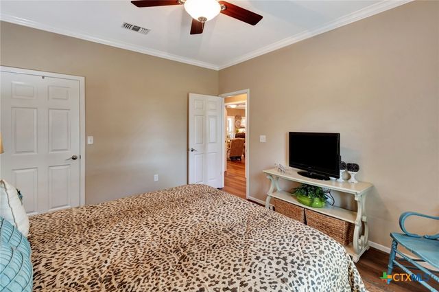 444 County Road 237, Ganado, TX 77962