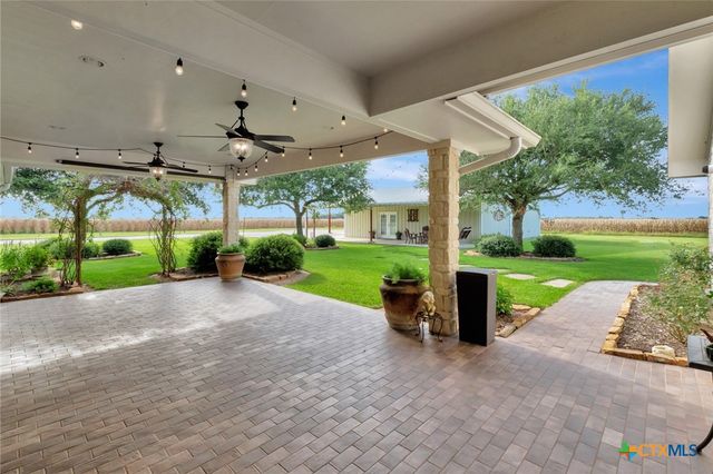 444 County Road 237, Ganado, TX 77962