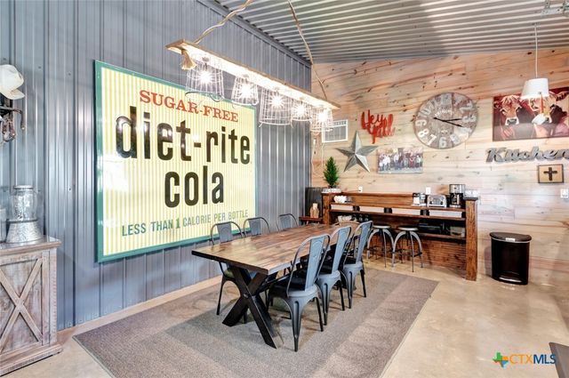 444 County Road 237, Ganado, TX 77962