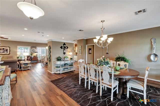 444 County Road 237, Ganado, TX 77962