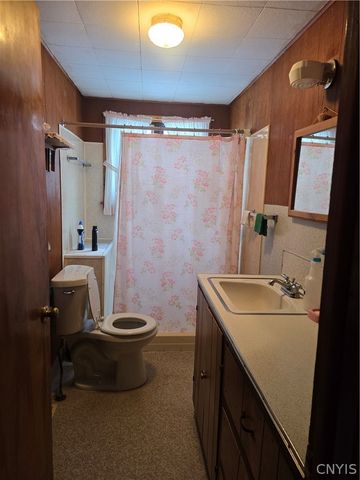 138 Ritchie Road, Granby, NY 13069