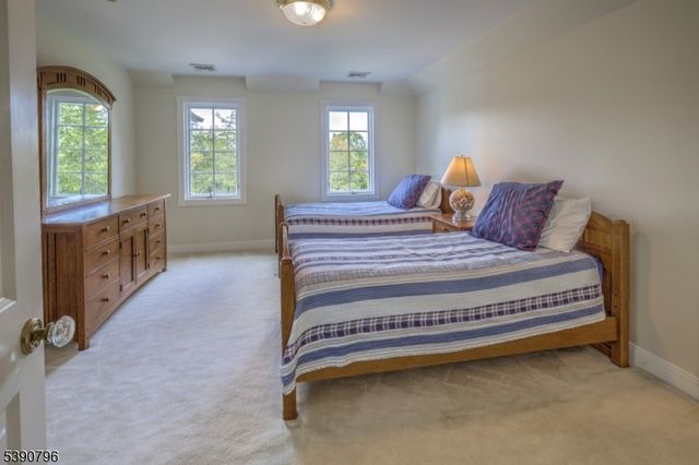 6 Wright Ln, Mendham Twp., NJ 07931