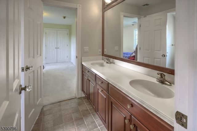 6 Wright Ln, Mendham Twp., NJ 07931