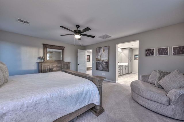 25756 N 140th Lane, Surprise, AZ 85387