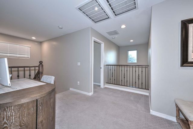 25756 N 140th Lane, Surprise, AZ 85387