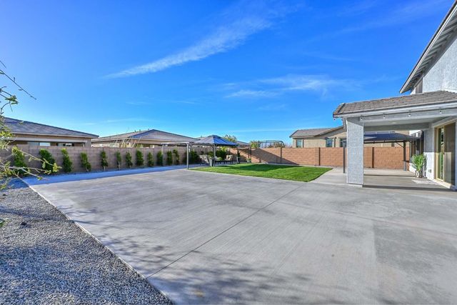 25756 N 140th Lane, Surprise, AZ 85387