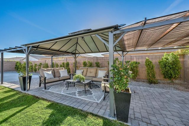 25756 N 140th Lane, Surprise, AZ 85387