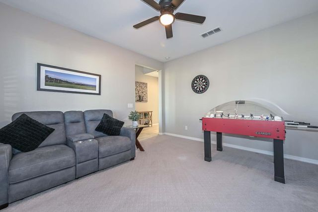 25756 N 140th Lane, Surprise, AZ 85387