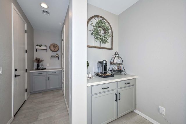 25756 N 140th Lane, Surprise, AZ 85387