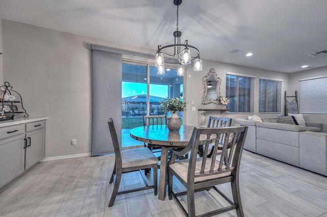 25756 N 140th Lane, Surprise, AZ 85387