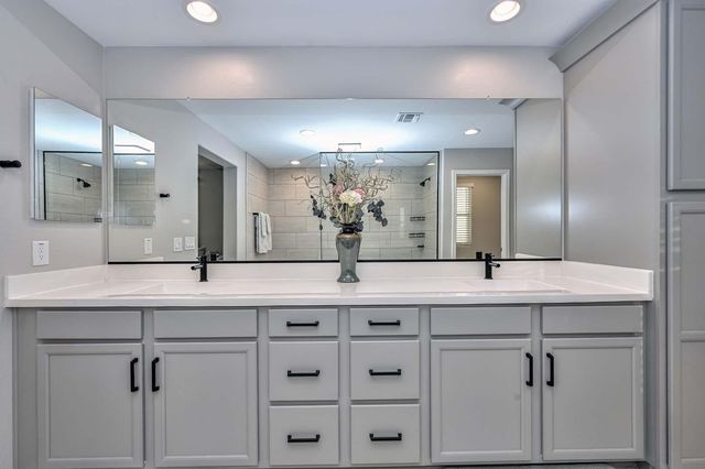 25756 N 140th Lane, Surprise, AZ 85387