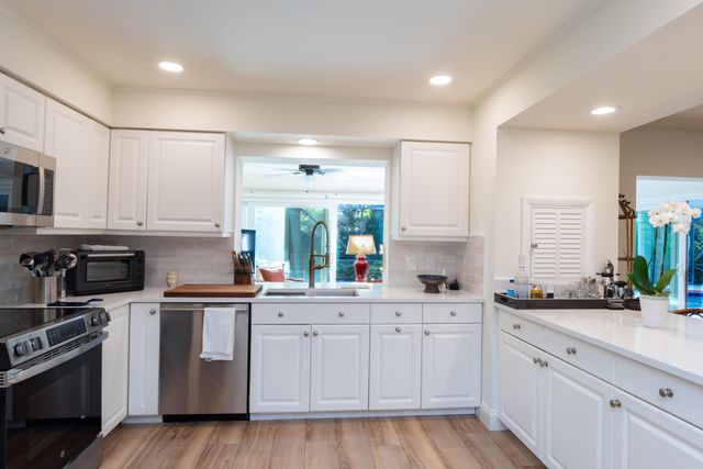 3372 SE Court Drive, Stuart, FL 34997