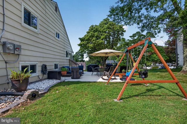 2530 BALL RD, Willow Grove, PA 19090