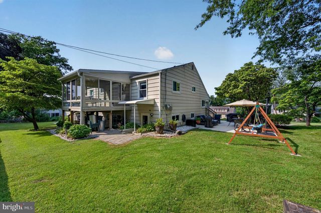 2530 BALL RD, Willow Grove, PA 19090