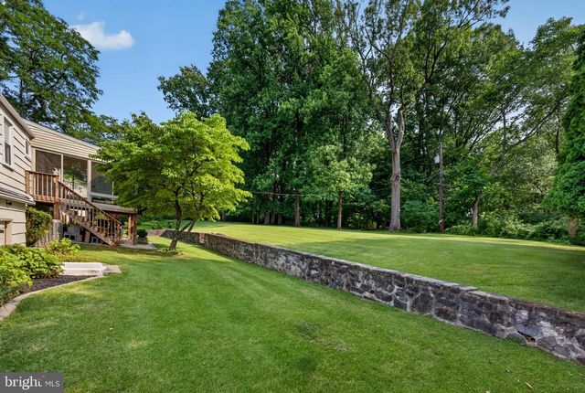 2530 BALL RD, Willow Grove, PA 19090