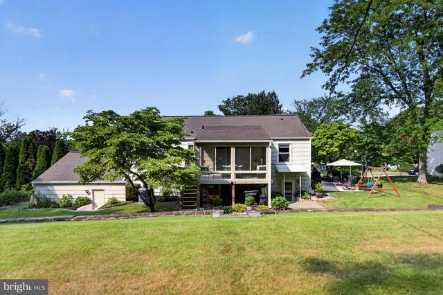 2530 BALL RD, Willow Grove, PA 19090