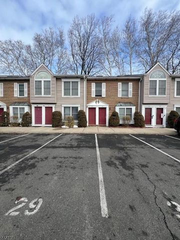 135 Tiffany Blvd 135, Newark City, NJ 07104