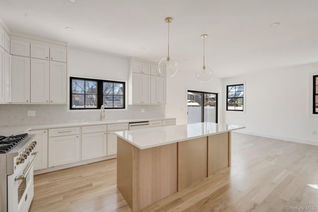 35 Cotton Lane, Levittown, NY 11756